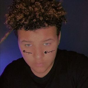 Meet your Posher, Wesley